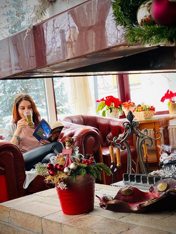 Casa Jasmine Otel Braşov Dış mekan fotoğraf