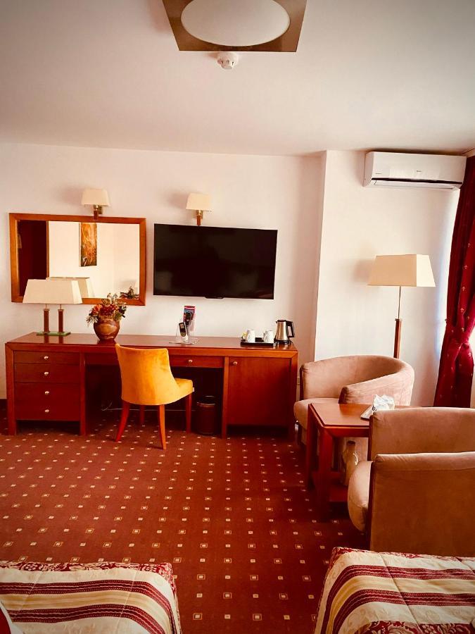 Casa Jasmine Otel Braşov Dış mekan fotoğraf