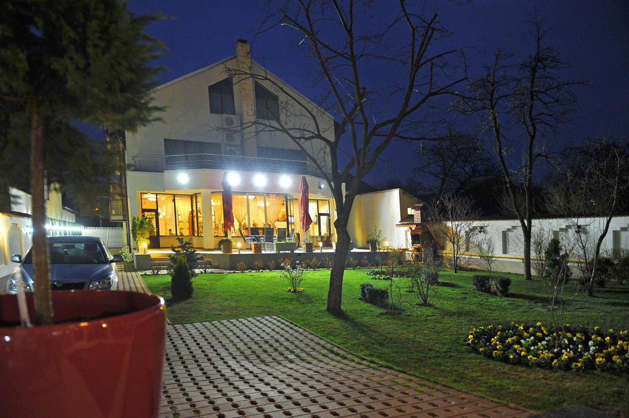 Casa Jasmine Otel Braşov Dış mekan fotoğraf