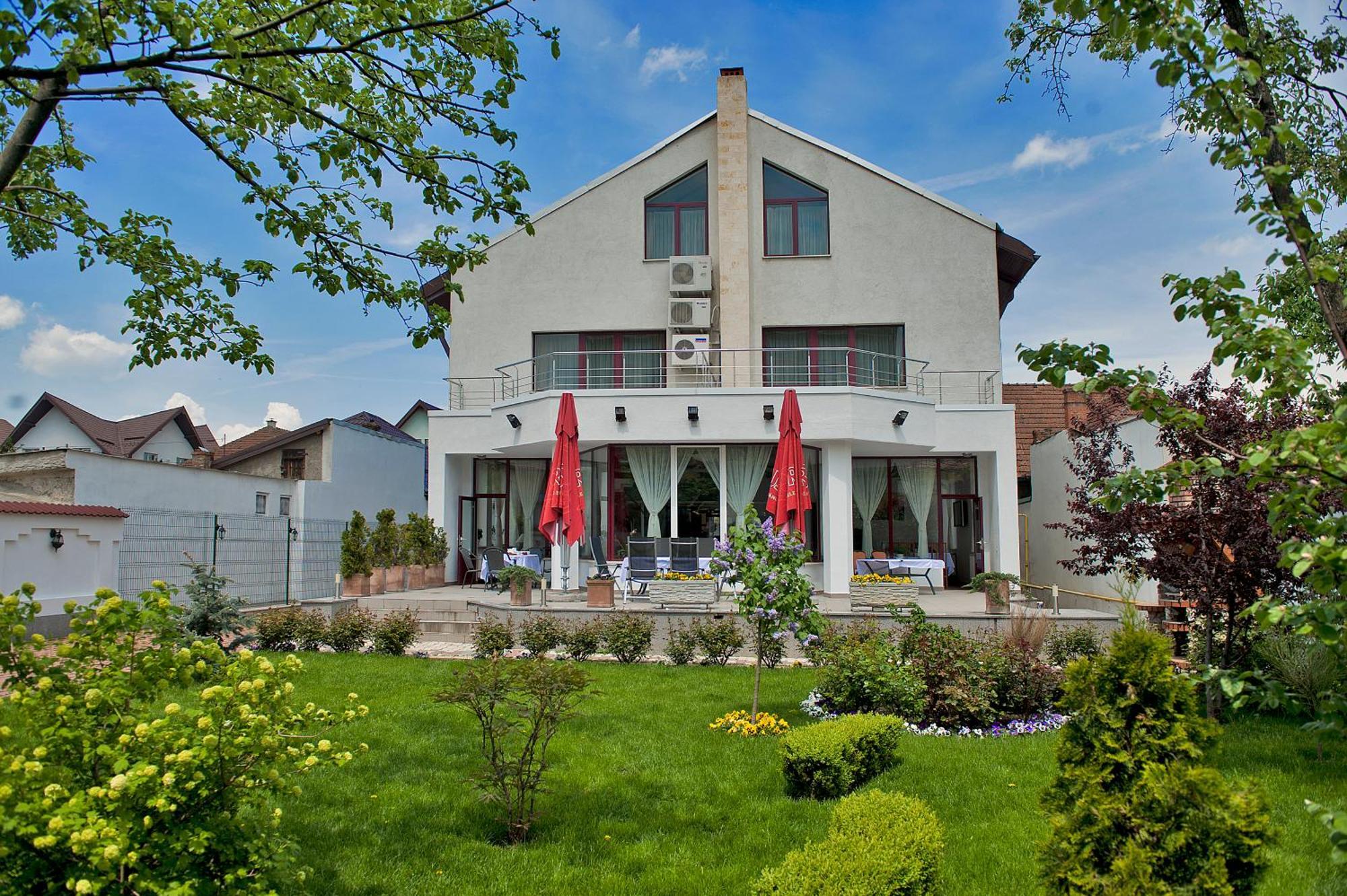 Casa Jasmine Otel Braşov Dış mekan fotoğraf