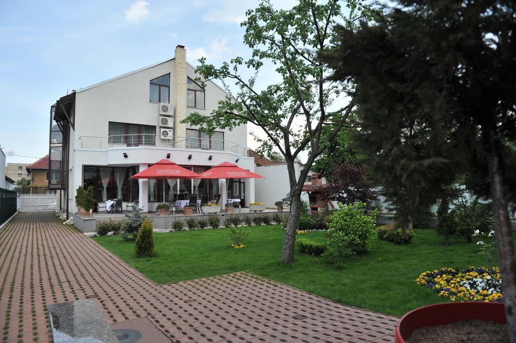 Casa Jasmine Otel Braşov Dış mekan fotoğraf